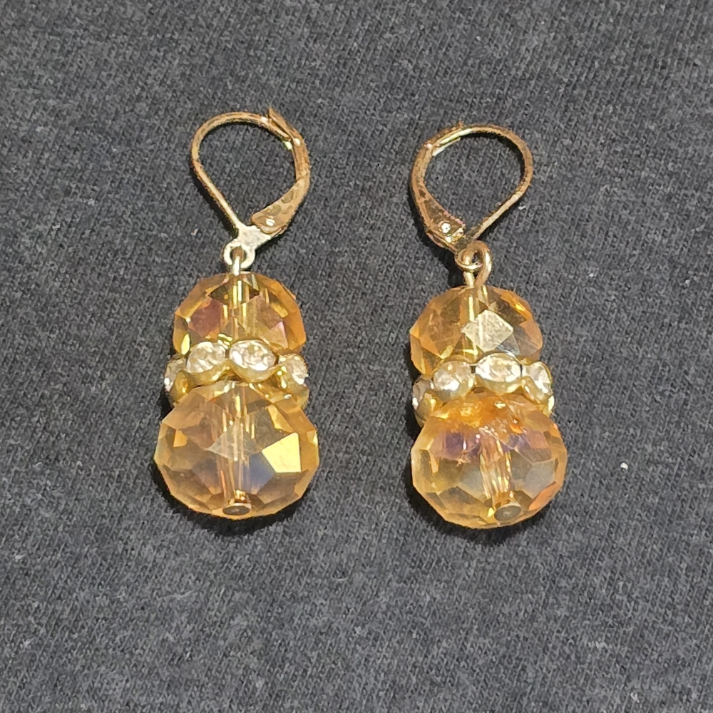 Elegant Vintage Gold Crystal Drop Earrings